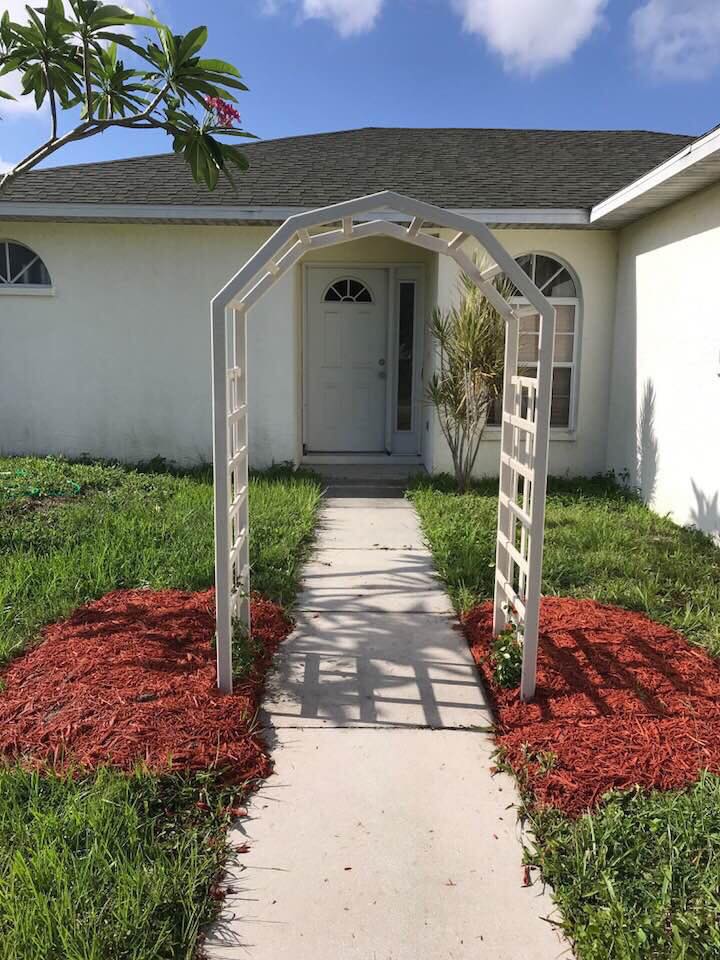 Garden Arbor Display